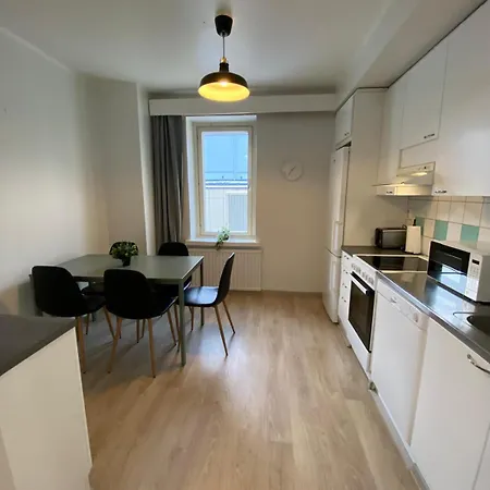 Kotimaailma - Keskustakolmio Apartment