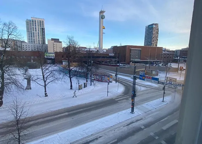 Kotimaailma - Keskustakolmio * Tampere